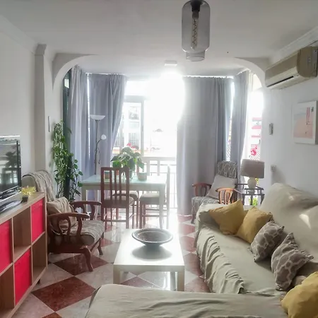 2 Minutes From The Beach!!! Great Apartment!!! Apartament Nerja